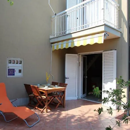 Apartment Dragas